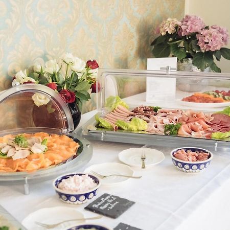 Altes Pfarrhaus Hotel Geldern Ngoại thất bức ảnh
